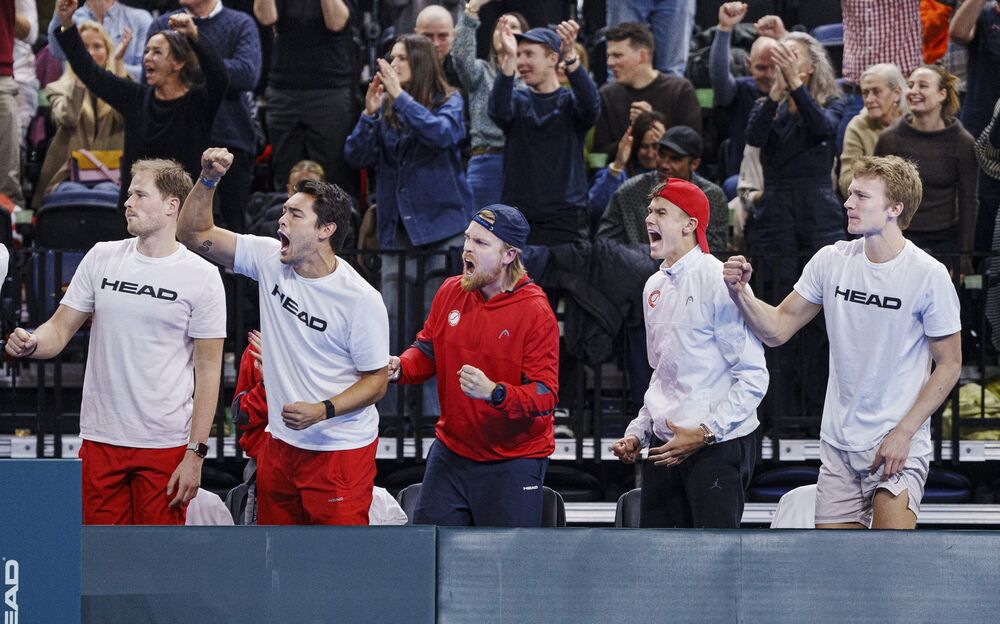 Slavlje Danaca tokom meča Molera i Međedovića