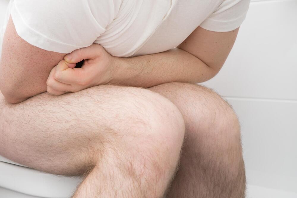 OVAJ NAPITAK NAJBOLJE PRAZNI CREVA! Oteraće vas u WC odmah ujutru, ni PROBIOTICI to ne mogu