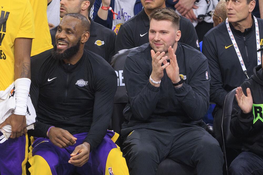 ŠOK! Los Anđeles Lejkersi morali da ponište trejd - zvanično!