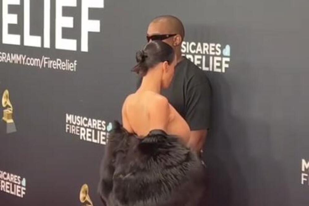 Izbacili ga zajedno sa golom ženom sa Gremija, pa sad bljuje vatru: Dao joj znak da se SKINE, a sad mu kriv i...