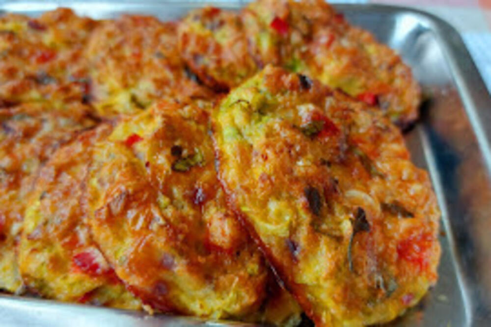 Brze pljeskavice iz rerne su čista fantazija! Još ako imaju ovakvo punjene, nema im ravnih