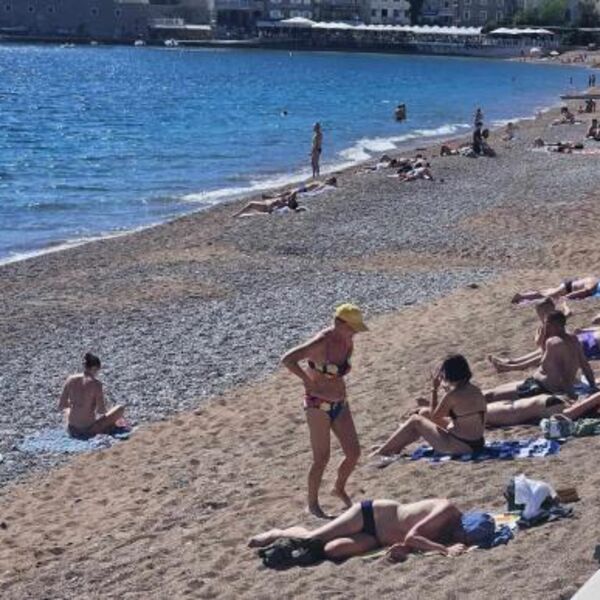 "Telo su samo ostavili nasred plaže, ispod suncobrana&ldquo;: Šok scena sa Jadrana, kakvi smo to ljudi postali?