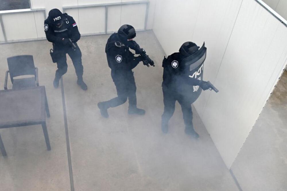 DVA MESECA TAJNO OBUČAVALI STRANCE ZA ORUŽANI SUKOB: Sve se dešavalo u OKOLINI LOZNICE, oglasio se MUP