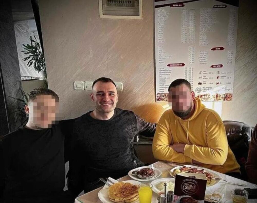 Haris Berković neprepoznatljiv