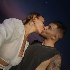 "NAPALI SU GRČKU I TURSKU, MOLIM SE BOGU": Stomak joj do zuba, a ne može da se VRATI U SRBIJU! NEKA NEKO REAGUJE