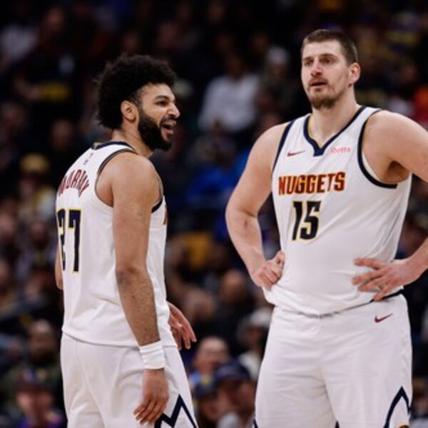 Marej se poklonio Jokiću! (VIDEO)