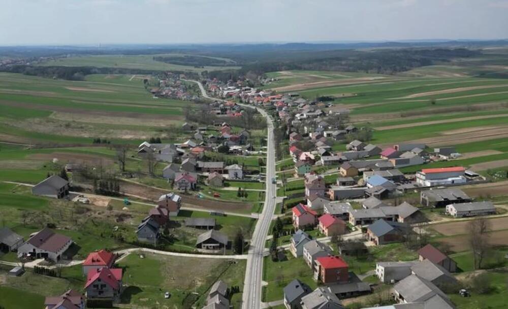 6.000 ljudi živi u jednoj ulici dugoj 9 kilometara! Njihov način života mnoge čudi, a evo gde se ovo mesto nalazi