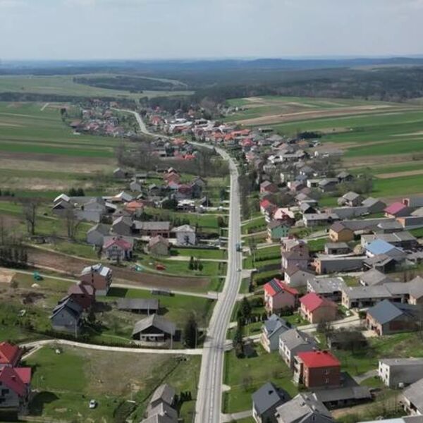 6.000 ljudi živi u jednoj ulici dugoj 9 kilometara! Njihov način života mnoge čudi, a evo gde se ovo mesto nalazi