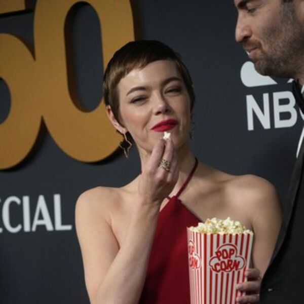 Kakva je ovo haljina? Ljudi šokirani njenim izborom, da li je baš morala ovo da obuče i stavi u džepove?