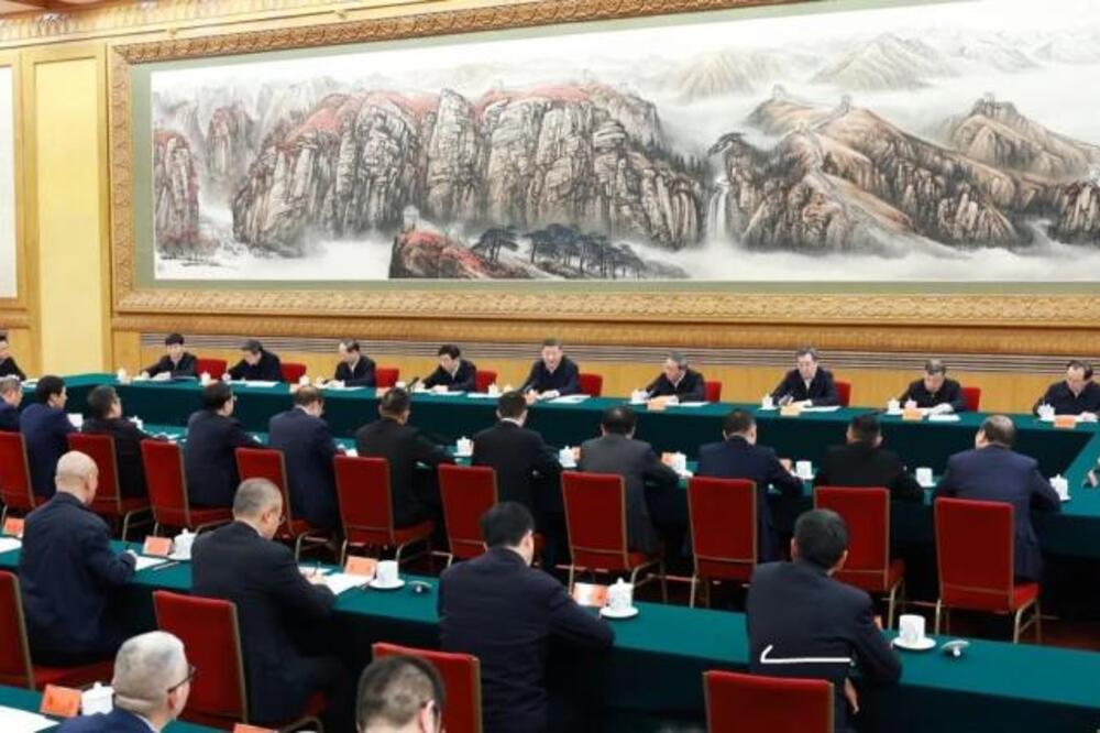 Si Đinping prisustvovao simpozijumu privatnih preduzeća i održao važan govor