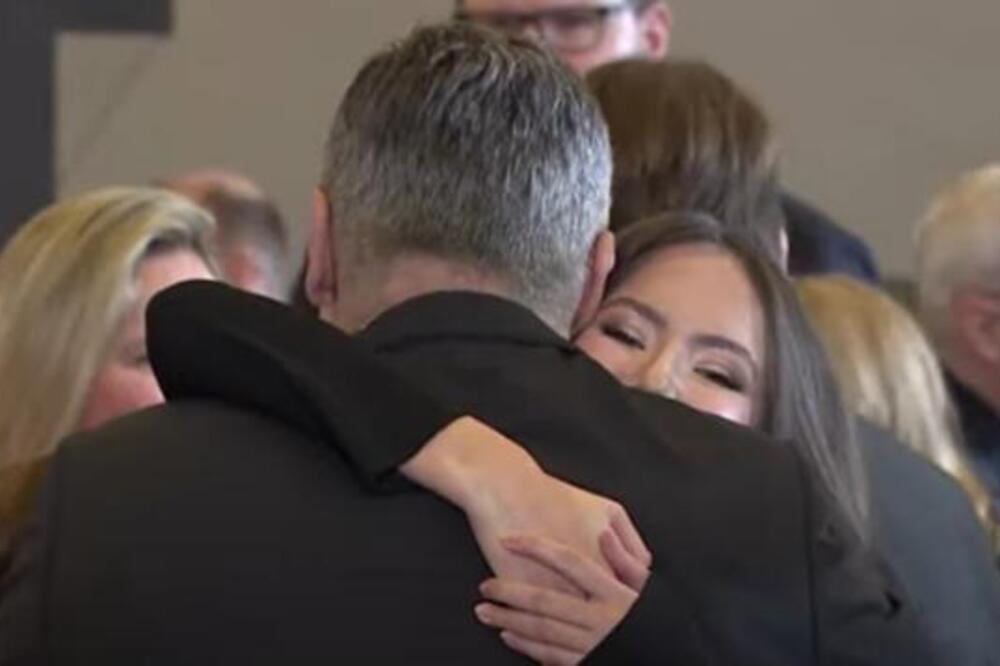 Milanović nakon polaganja zakletve pao u zagrljaj lepe brinete: Maša oduvala region danas, a evo ko je ona zapravo!