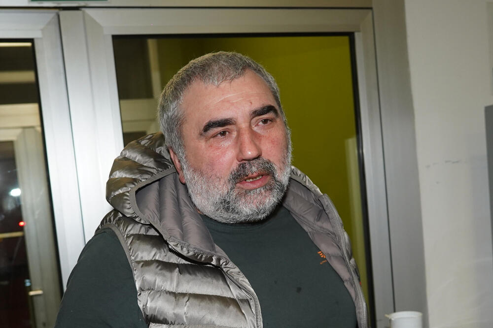 Prve reči Mikija Đuričića nakon udesa! Zakucali se u drugo vozilo, poznato njegovo stanje