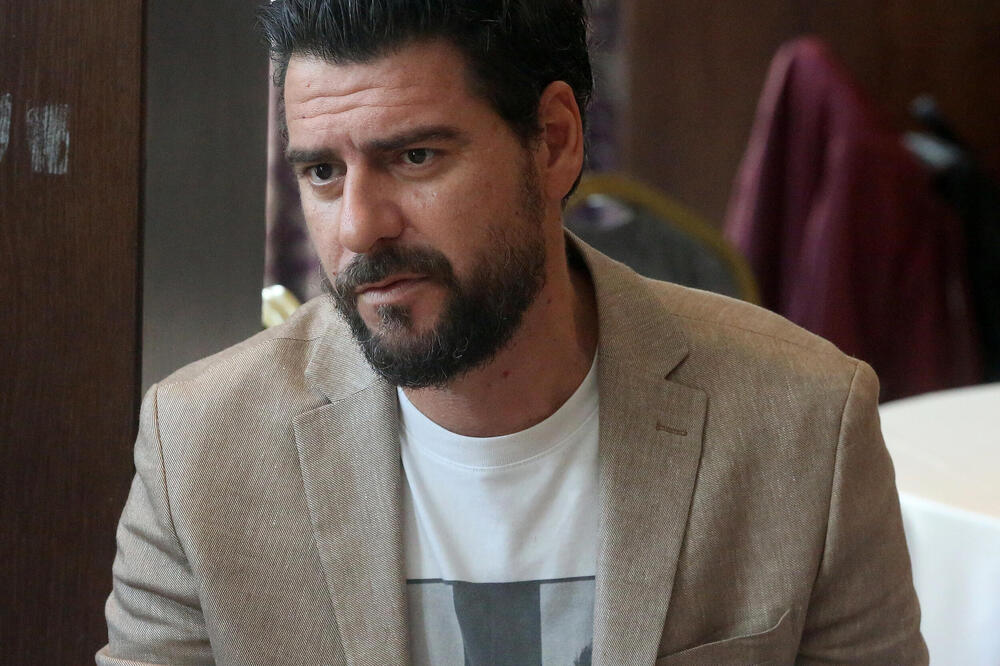 Malo ljudi zna da je ova lepotica osvojila Igora Đorđevića: Ona je ćerka poznatog glumca i dobro je zna cela nacija