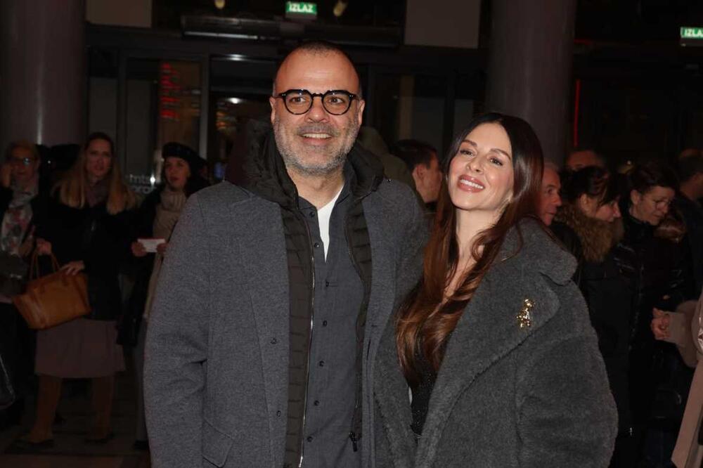 "Napisala sam mu roman..." Ana stigla kod bivšeg muža na PROSLAVU posle UDESA - ŠOK TVRDNJE O ZATVORU