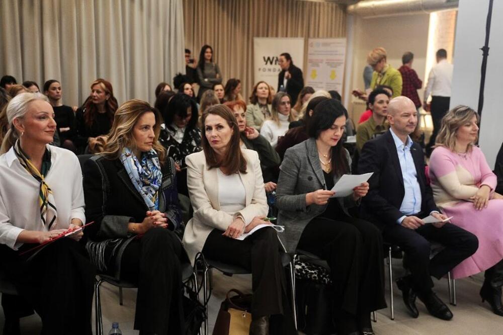 ODRŽANA PANEL DISKUSIJA O OSNAŽIVANJU ŽENA U POSLOVNOM SEKTORU „BUDUĆNOST ŽENSKOG LIDERSTVA