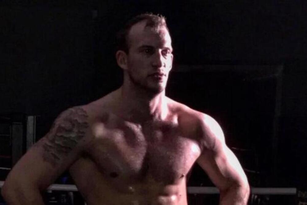 Poznati bokser Mario Daser (36) ranjen u pucnjavi u Beogradu! Napadači su u bekstvu (FOTO)