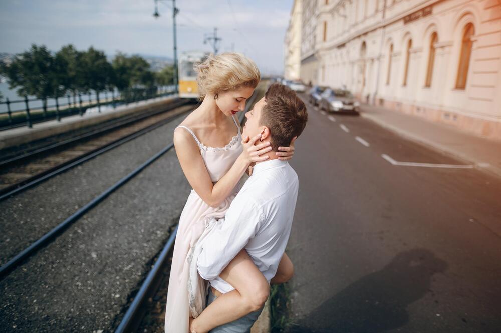 Svadba o kojoj bruji region: Mladoženja od najboljeg druga dobio nesvakidašnji poklon