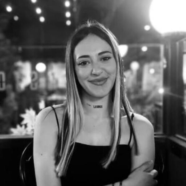 Zakucali se u cisternu: Influenserka (24) poginula u stravičnoj nesreći