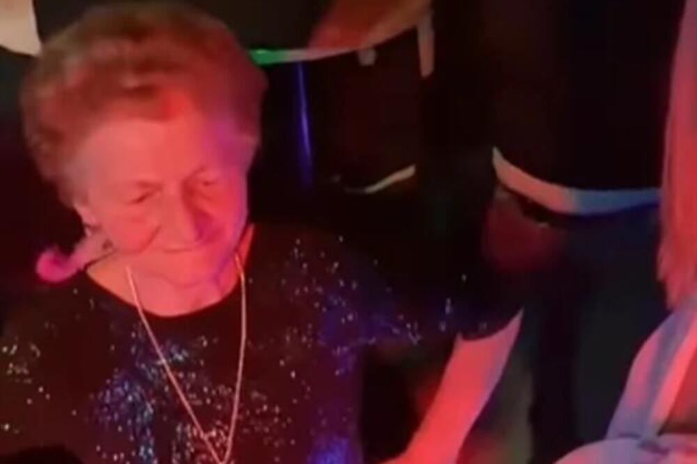Bakuta prešla igricu, ovako se slavi 70. rođendan: Milica na prepad upala u klub, pa ostala do 3 ujutru! (VIDEO)
