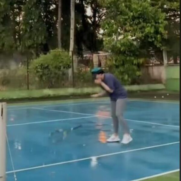 Uznemirujući snimak udara groma! Žena igrala tenis, a onda se začuo jeziv vrisak