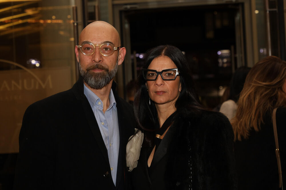 Glumac uživa u porodičnom životu