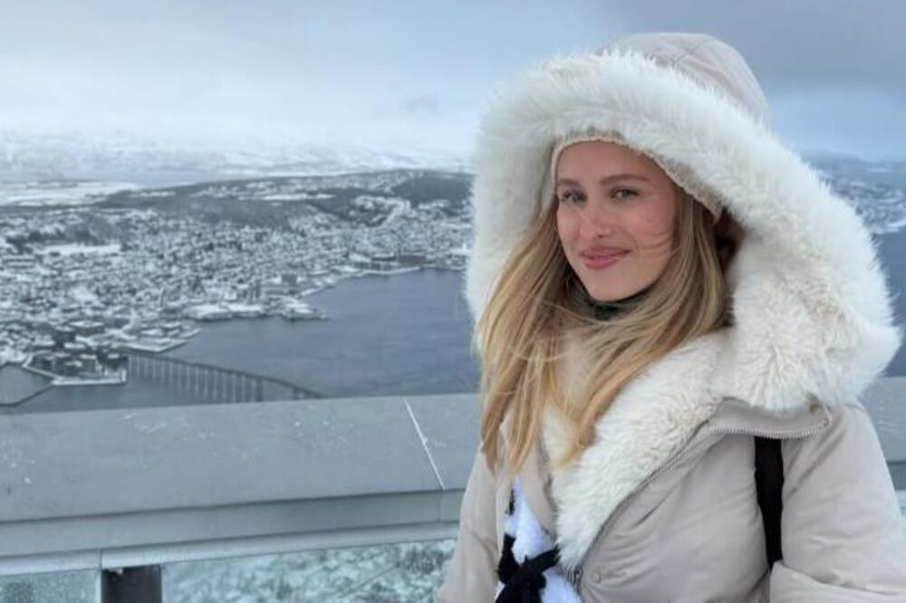 Lepotica otišla na jedno od najlepših ostrva na svetu, pa... Ono što je doživela ju je načisto frapiralo! (FOTO)