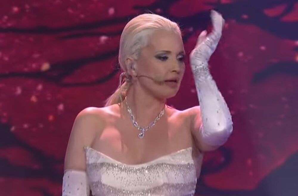 "BILA JE SA OŽENJENIM ČOVEKOM!" RAZOTKRIVENA NOVA ESTRADNA AFERA? Spavala sa mafijašem čijeg OCA su UBILI