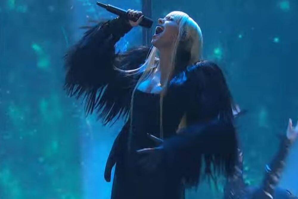 Ko je Vukayla o kojoj svi bruje? Kada se pojavila na RTS nastao muk, a kad vidite gde studira neće vam biti dobro