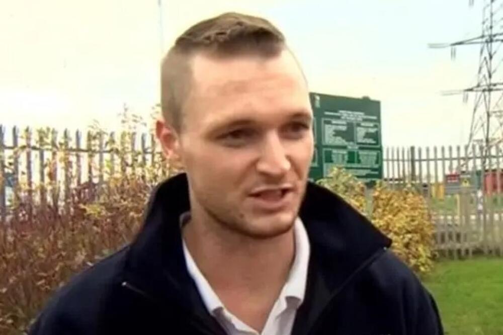 Da li je on najveći baksuz na celom svetu? Bacio hard disk, a na njemu bilo pravo bogatstvo, pa je onda...