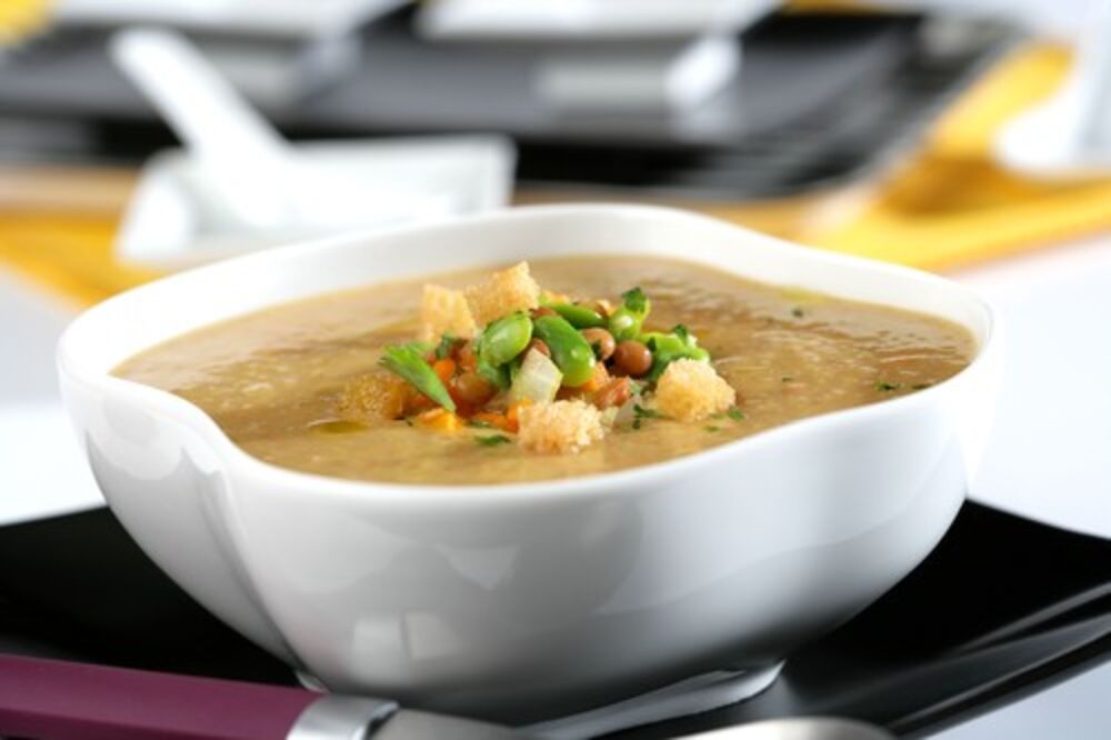 Varivo od mladog boba - recept sa Hilandara