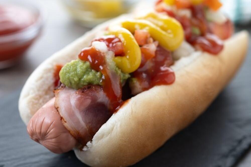 8 osoba u Italiji umrlo trovanjem: Pojeli sendvič sa kioska, a onda je usledio horor, imali su ove simptome!