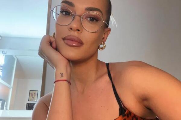 Ko je Novosađanka o kojoj bruji Srbija? Pojavila se na RTS-u, voli da jede bube i živi sa gušterom