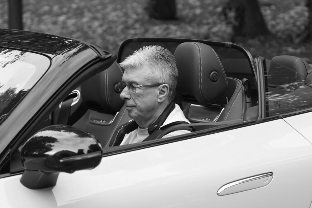 Zašto je Popović devedesetih gotovo sve izgubio? Kuma Brena ga je upozorila jer je bio žrtva velike prevare