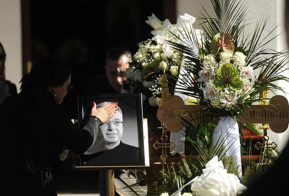 Zlata Petrović, Saša Popović