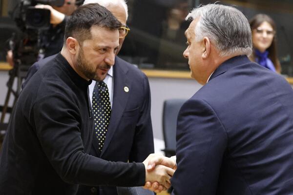 VELIKI PLAN ZELENSKOG PROPAO KAO ŽETON U "5 DO 12": Pazite samo šta se odigralo juče, odmah se oglasio Orban!