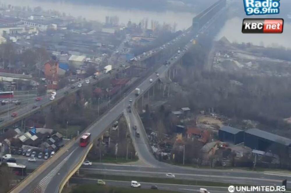 I danas opsadno stanje na Pančevcu! Kolone vozila mile, ne vidi im se kraj! (VIDEO)