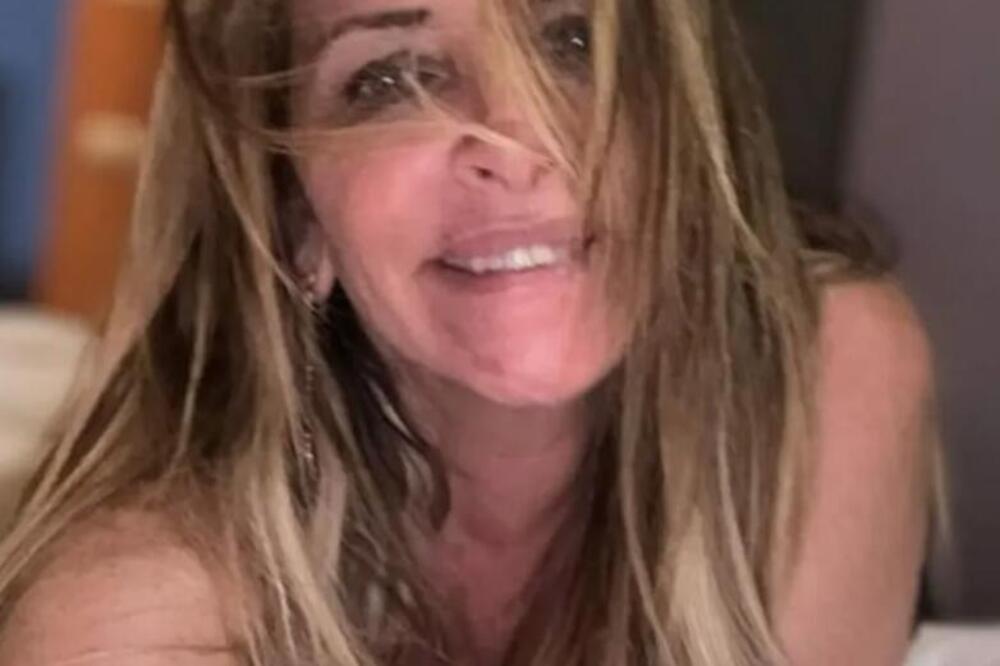 Mrežama kruži intimna slika udovice Siniše Mihajlovića: Sva razbarušena, u krevetu, grize usne i ...