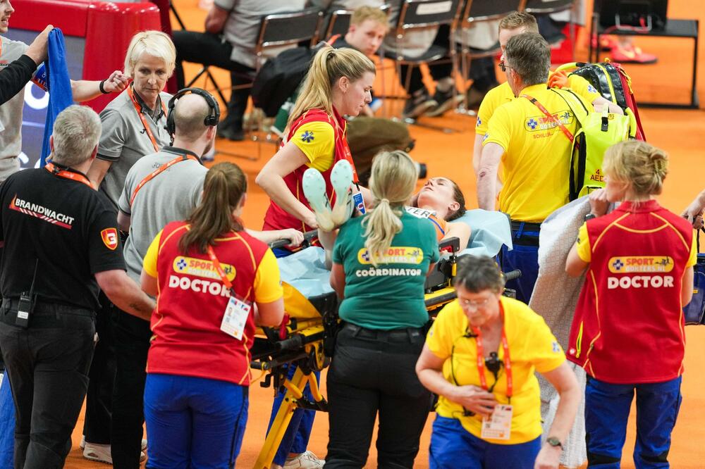 Užasne scene na EP! Holanđanka se srušila, od udarca izgubila svest - trka nastavljena