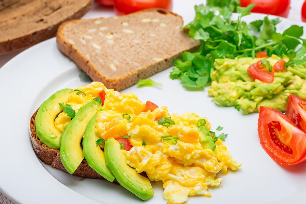 Evo šta se dobija kada pomešate 3 jaja sa krem sirom: Savršena večera od samo 36 kalorija