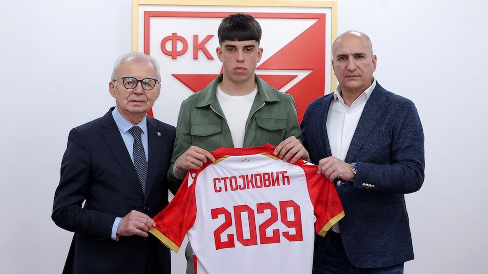 Stojković potpisao novi ugovor sa Zvezdom