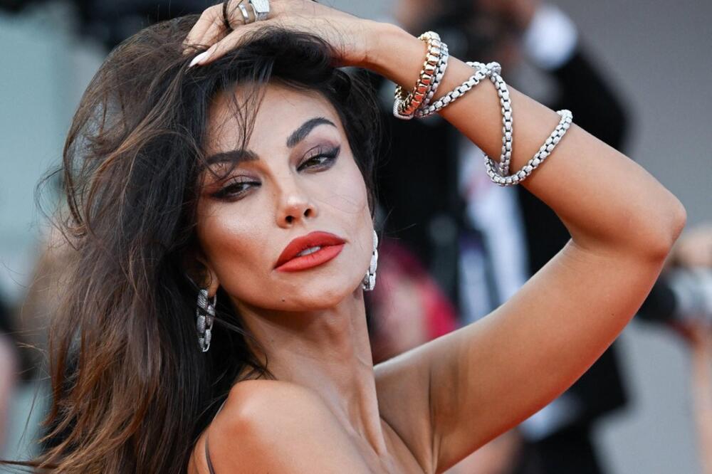 Rođena u Slatini, promenila lični opis i sve to krije: Pojavile se fotografije kao dokaz, jel ovo stvarno ona?