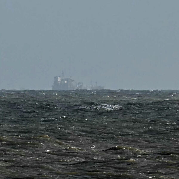 TANKER ZBOG KOG SU RUSIJA I SAD NA IVICI SUKOBA KRIJE NAJMRAČNIJE TAJNE KREMLJA? Nije prevozio naftu, već...(VIDEO)