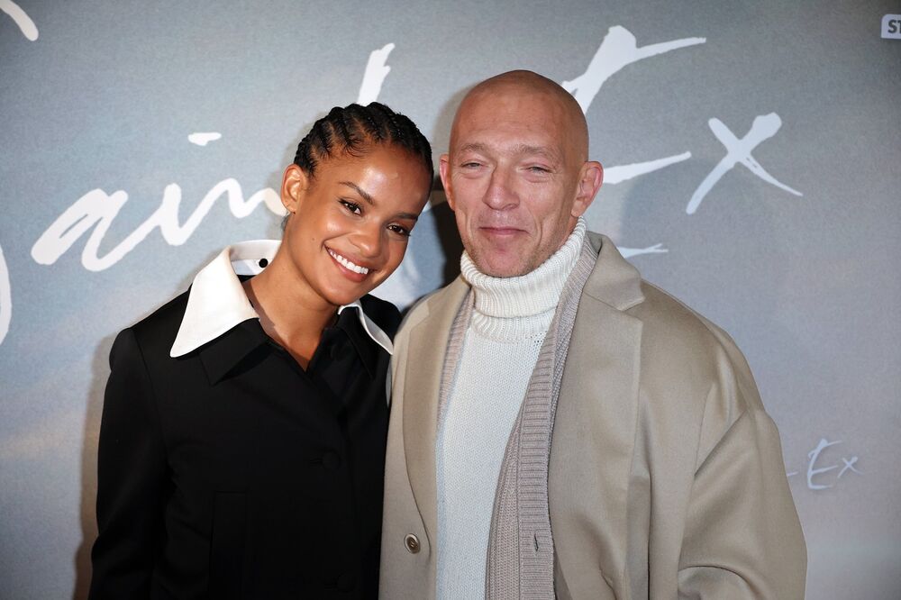 Vensan Kasel, Nara Baptista