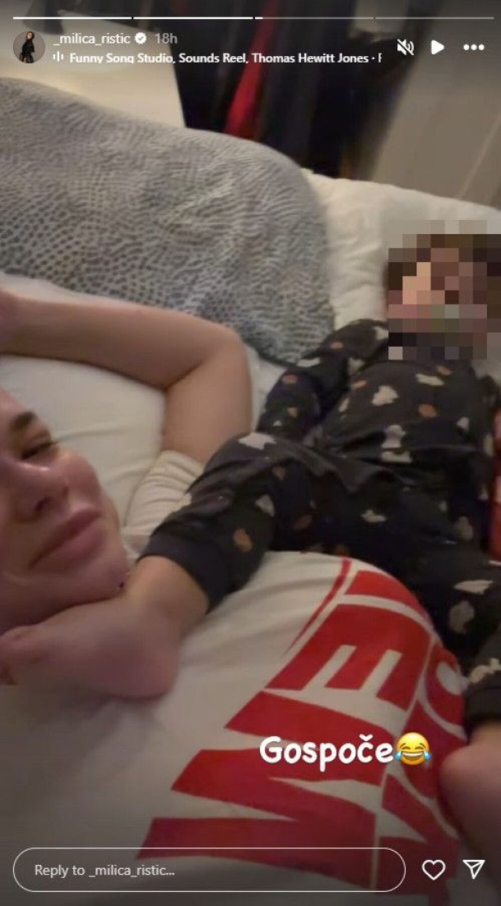 Pevačica uživa sa sinom