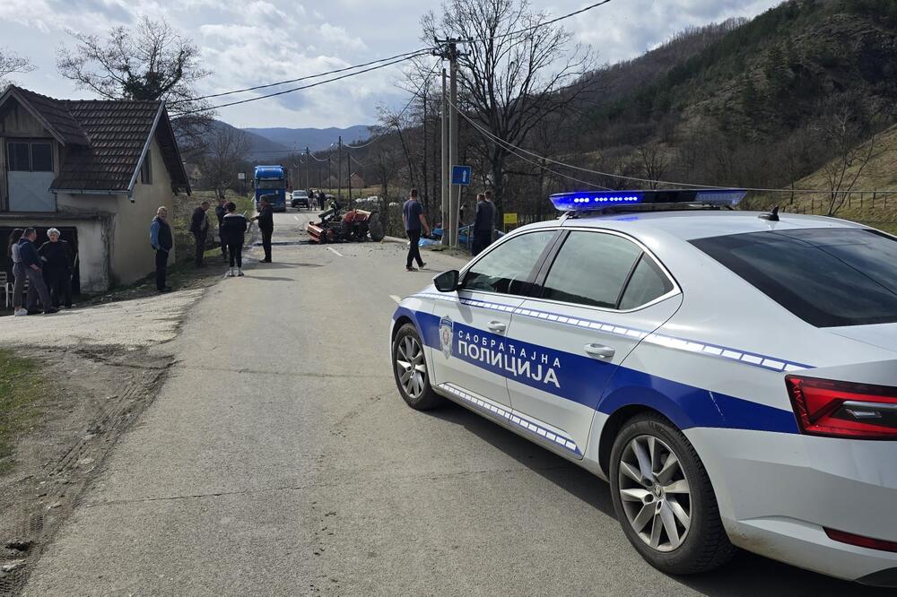 UŽAS U OKOLINI LESKOVCA: Čovek traktorom PREGAZIO PEŠAKA u šumi, vozio bez dozvole