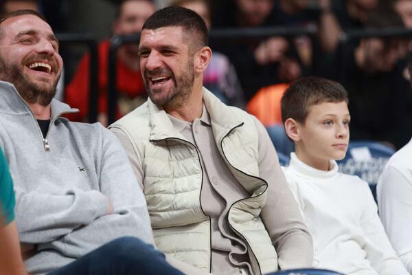 Grobari ne zaboravljaju izjavu Mitrovića: &bdquo;Navijam za Zvezdu, to svi znaju!&ldquo;