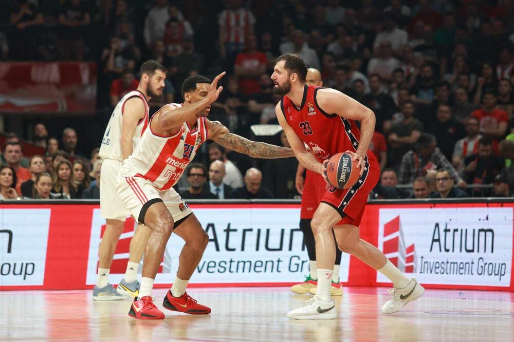 Mirotić ponovo pogazio reč: Pojačava crveno-bele!