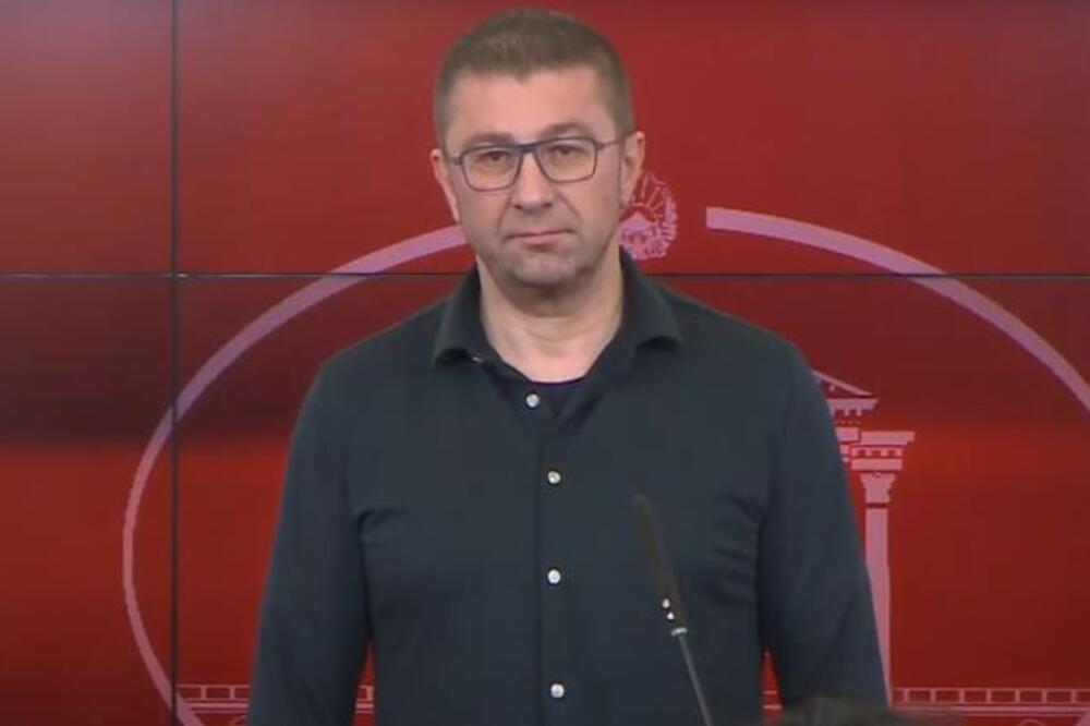 Premijer Mickoski: Diskoteka imala falsifikovanu dozvolu koja je izdata u martu zbog davanja mita