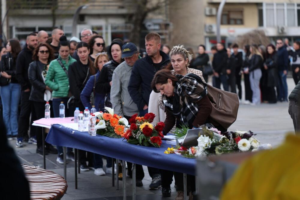 Osvanuo je najtužniji dan u Kočanima: Radnici kopaju i liju suze, proširuje se groblje za masovni pogreb danas!