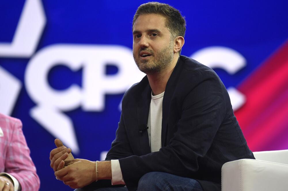 Blizak Trampu, zarađuje silne pare, ima firmu u Srbiji: Ovo je milijarder koji je pomogao porodicama žrtava požara!